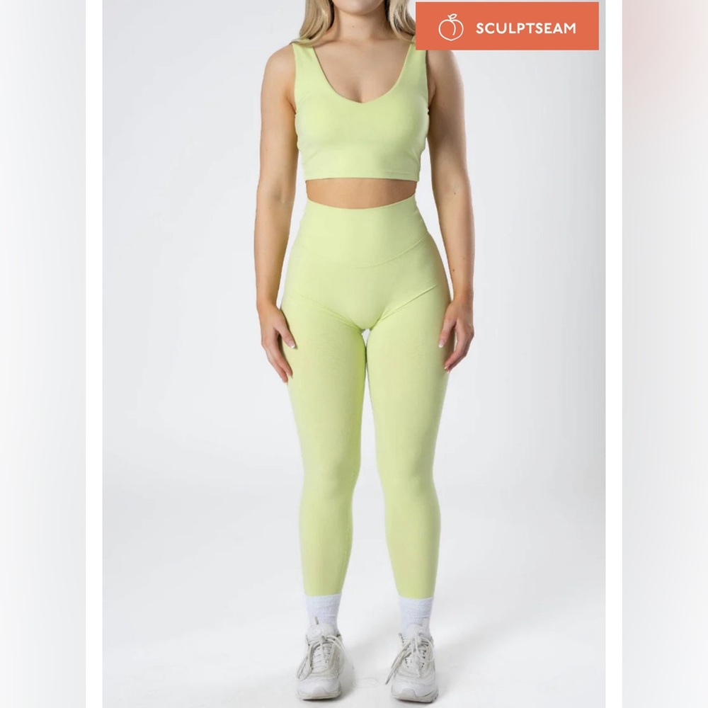 NWT ParagonFitwear Sculptseam Legging